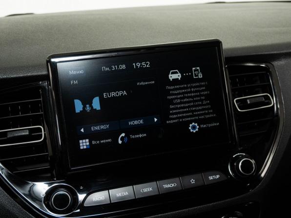 Hyundai Solaris II Рестайлинг с пробегом 2021 года, цена 1 550 000 рублей, 92022 км, седан, Автокод Объявления