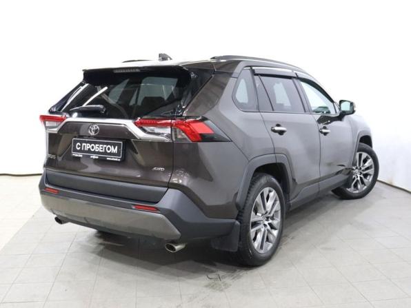 Toyota RAV4 V (XA50) с пробегом 2021 года, цена 3 749 000 рублей, 93255 км, внедорожник, Автокод Объявления