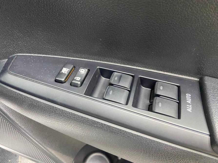 Toyota Corolla XI (E160 E170) Рестайлинг 2 Красноярск  - изображение 12