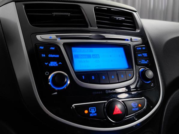 Hyundai Solaris I с пробегом 2014 года, цена 747 000 рублей, 226916 км, седан, Автокод Объявления