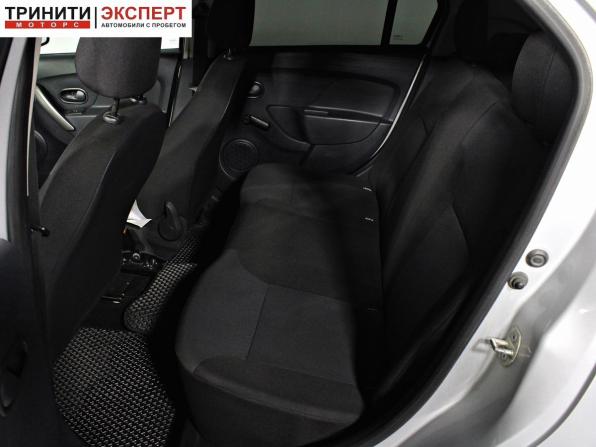 Renault Logan II с пробегом 2016 года, цена 847 000 рублей, 178942 км, седан, Автокод Объявления