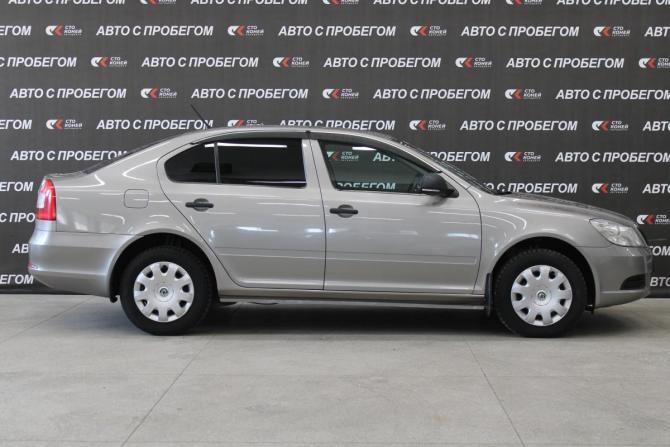 Skoda Octavia II (A5) Рестайлинг с пробегом 2012 года, цена 643 000 рублей, 233795 км, лифтбек, Автокод Объявления