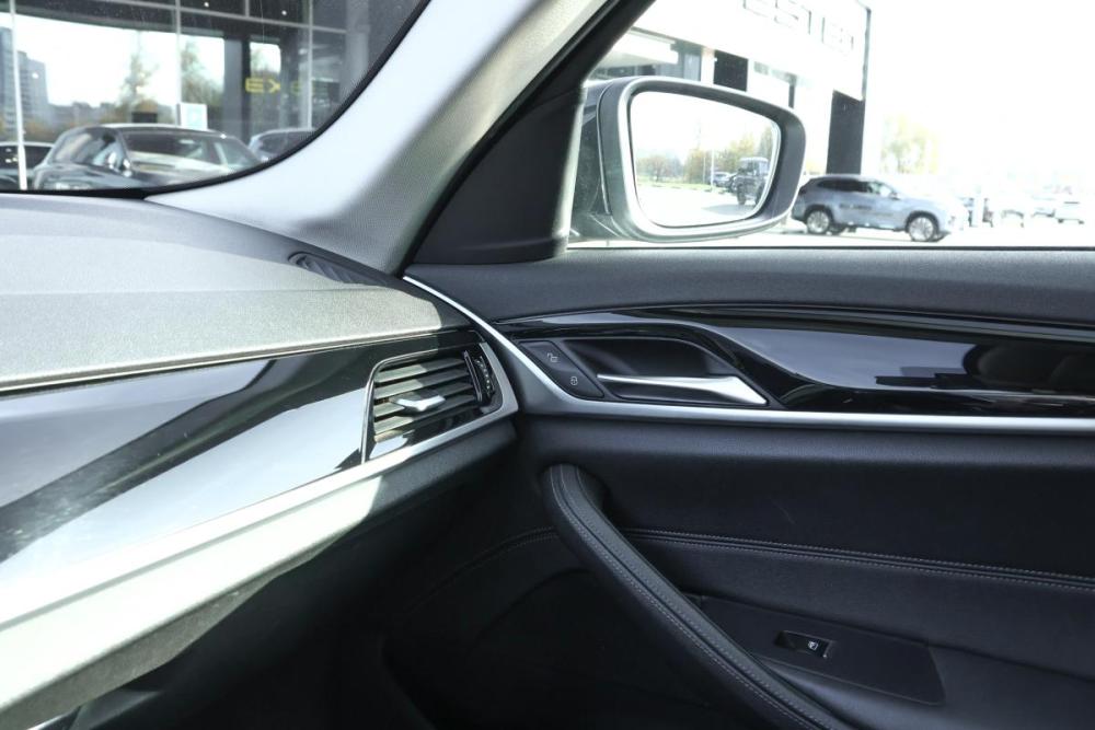 BMW 5 серии VII (G30/G31/G38) Рестайлинг Москва  - изображение 18