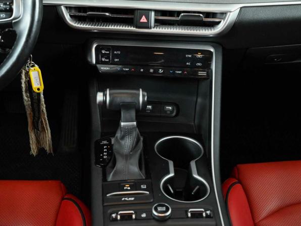 Kia K5 III с пробегом 2021 года, цена 2 690 000 рублей, 57666 км, седан, Автокод Объявления
