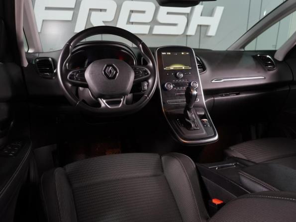 Renault Scenic IV с пробегом 2020 года, цена 1 780 000 рублей, 126185 км, компактвэн, Автокод Объявления