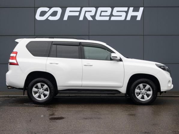 Toyota Land Cruiser Prado 150 Series Рестайлинг 1 с пробегом 2015 года, цена 4 050 000 рублей, 102947 км, внедорожник, Автокод Объявления