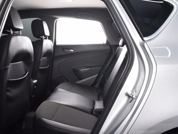 Opel Astra J с пробегом 2011 года, цена 594 995 рублей, 143186 км, хэтчбек, Автокод Объявления