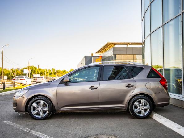 Kia Ceed I с пробегом 2007 года, цена 598 000 рублей, 191269 км, универсал, Автокод Объявления