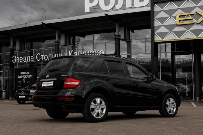 Mercedes-Benz M-Класс II (W164) Рестайлинг с пробегом 2009 года, цена 1 640 000 рублей, 161400 км, внедорожник, Автокод Объявления