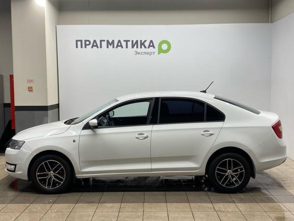 Skoda Rapid I с пробегом 2017 года, цена 899 000 рублей, 147368 км, лифтбек, Автокод Объявления
