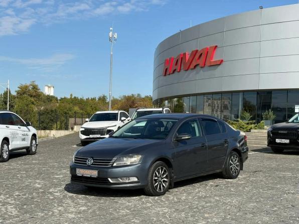 Volkswagen Passat B7 с пробегом 2011 года, цена 800 000 рублей, 280785 км, седан, Автокод Объявления