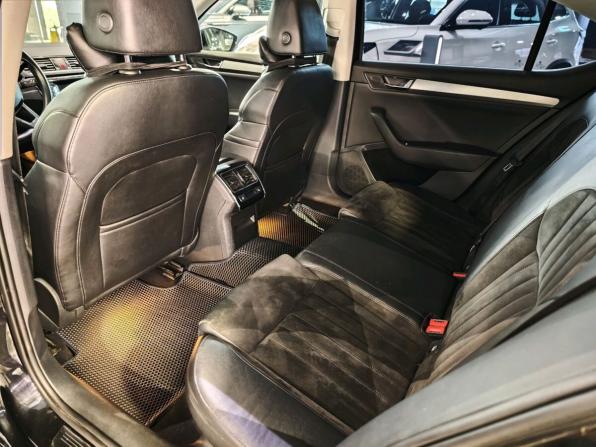 Skoda Superb III с пробегом 2015 года, цена 1 313 000 рублей, 347090 км, лифтбек, Автокод Объявления