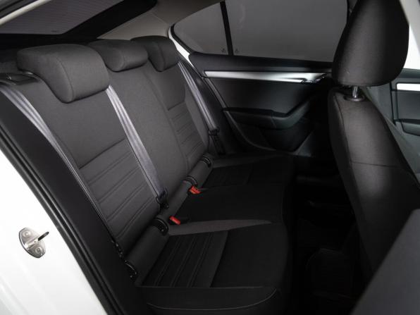Skoda Octavia III (A7) Рестайлинг с пробегом 2019 года, цена 1 748 000 рублей, 119128 км, лифтбек, Автокод Объявления