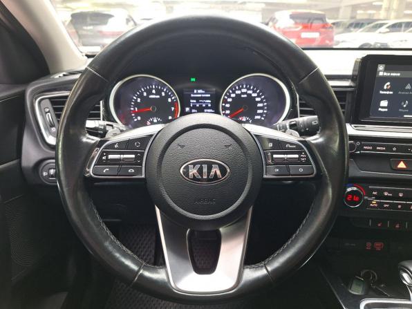 Kia Ceed III с пробегом 2018 года, цена 1 640 000 рублей, 96050 км, хэтчбек, Автокод Объявления