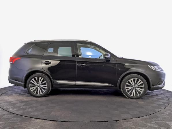 Mitsubishi Outlander III Рестайлинг 3 с пробегом 2019 года, цена 1 870 000 рублей, 178898 км, внедорожник, Автокод Объявления