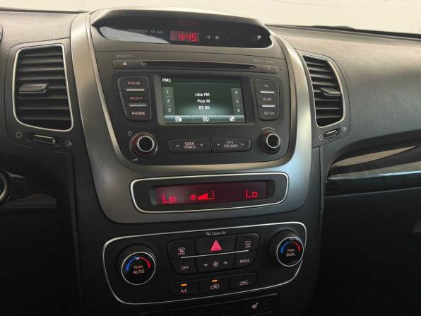 Kia Sorento II Рестайлинг с пробегом 2014 года, цена 1 635 000 рублей, 254245 км, внедорожник, Автокод Объявления