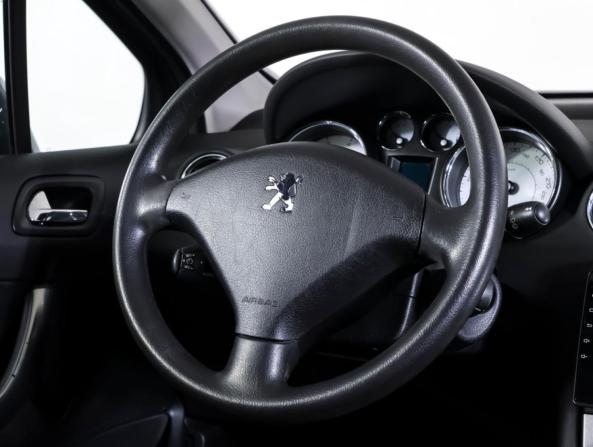 Peugeot 308 I Рестайлинг с пробегом 2011 года, цена 451 000 рублей, 131907 км, хэтчбек, Автокод Объявления