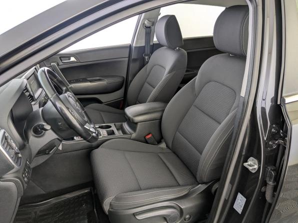 Kia Sportage IV с пробегом 2018 года, цена 1 850 000 рублей, 180970 км, внедорожник, Автокод Объявления