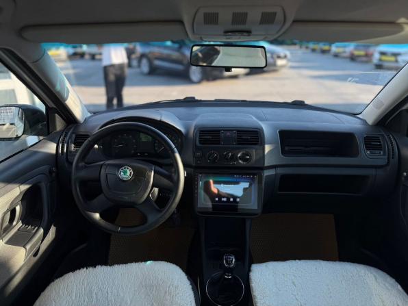 Skoda Fabia II Рестайлинг с пробегом 2011 года, цена 599 000 рублей, 157560 км, хэтчбек, Автокод Объявления