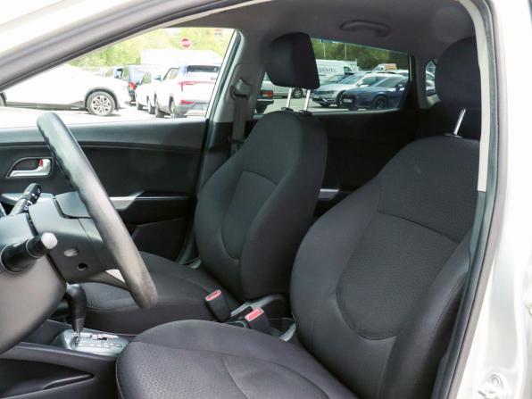 Kia Rio III с пробегом 2013 года, цена 1 030 000 рублей, 96857 км, хэтчбек, Автокод Объявления