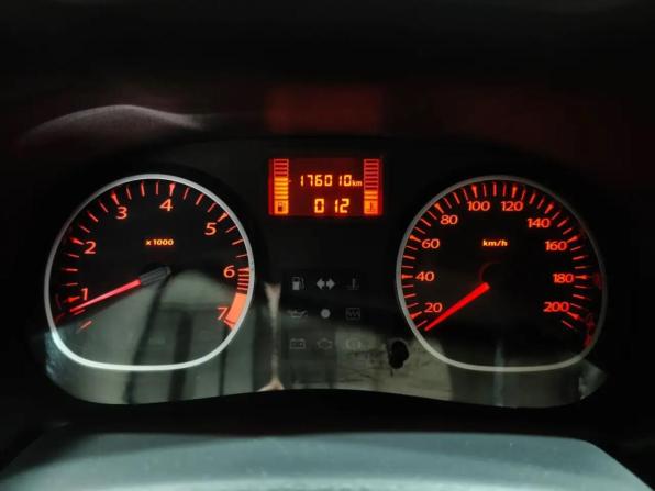 Renault Duster I с пробегом 2014 года, цена 1 000 000 рублей, 176005 км, внедорожник, Автокод Объявления