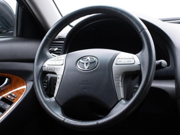 Toyota Camry VI (XV40) Рестайлинг с пробегом 2010 года, цена 1 395 000 рублей, 251083 км, седан, Автокод Объявления
