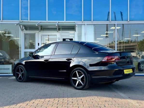 Volkswagen Passat B7 с пробегом 2014 года, цена 1 150 000 рублей, 238817 км, седан, Автокод Объявления