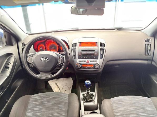 Kia Ceed I с пробегом 2008 года, цена 499 000 рублей, 175356 км, хэтчбек, Автокод Объявления