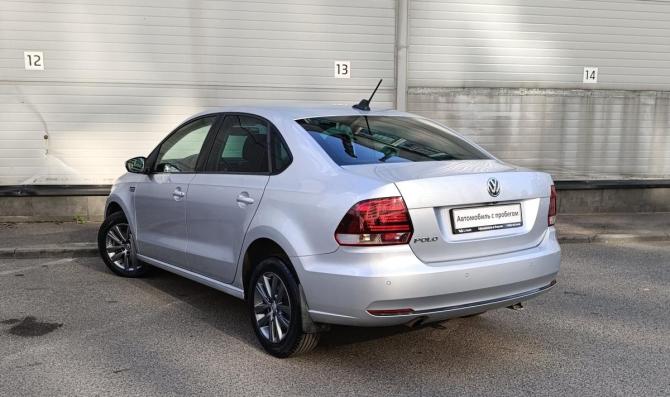 Volkswagen Polo V Рестайлинг с пробегом 2019 года, цена 999 000 рублей, 162895 км, седан, Автокод Объявления