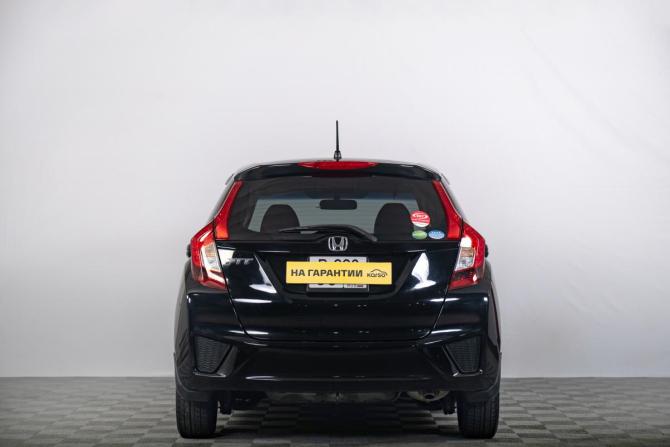 Honda Fit III с пробегом 2013 года, цена 1 149 000 рублей, 142000 км, хэтчбек, Автокод Объявления