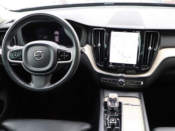 Volvo XC60 II Рестайлинг с пробегом 2021 года, цена 4 500 000 рублей, 89700 км, внедорожник, Автокод Объявления