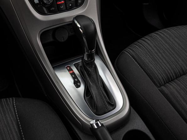 Opel Astra J с пробегом 2011 года, цена 760 000 рублей, 168409 км, хэтчбек, Автокод Объявления