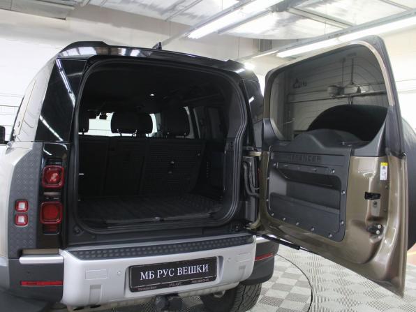 Land Rover Defender II с пробегом 2021 года, цена 4 698 999 рублей, 62500 км, внедорожник, Автокод Объявления