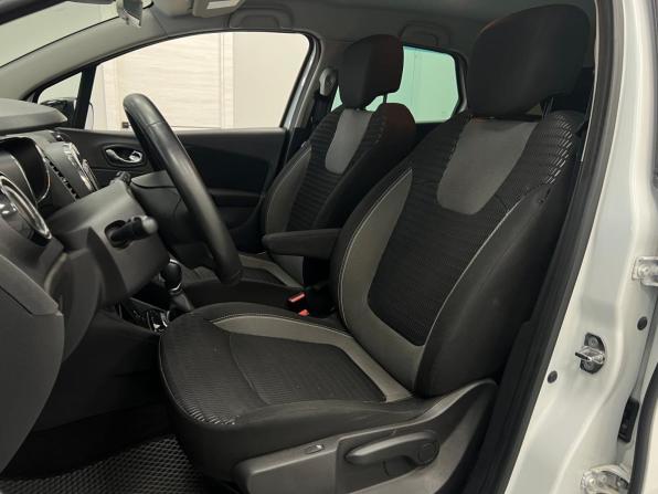 Renault Kaptur I с пробегом 2017 года, цена 1 550 000 рублей, 109000 км, внедорожник, Автокод Объявления