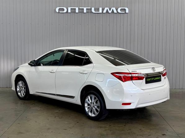 Toyota Corolla XI (E160 E170 E180) с пробегом 2013 года, цена 1 437 000 рублей, 122500 км, седан, Автокод Объявления