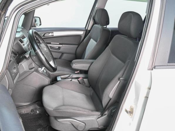 Opel Zafira B Рестайлинг с пробегом 2012 года, цена 659 000 рублей, 271040 км, компактвэн, Автокод Объявления