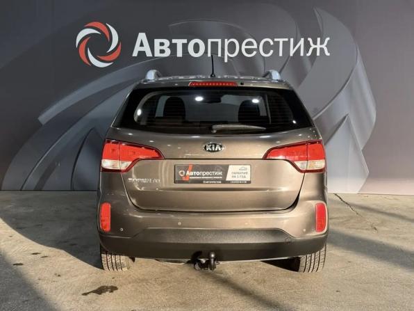 Kia Sorento II Рестайлинг с пробегом 2013 года, цена 1 520 000 рублей, 196000 км, внедорожник, Автокод Объявления
