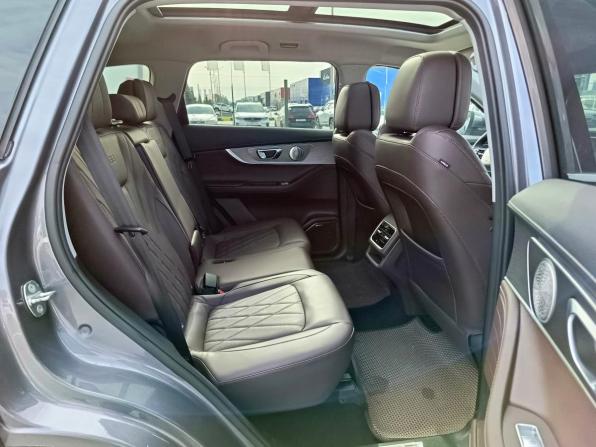Chery Tiggo 8 Pro Max I с пробегом 2023 года, цена 2 319 995 рублей, 61073 км, внедорожник, Автокод Объявления