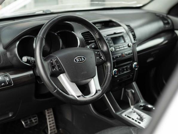 Kia Sorento II с пробегом 2010 года, цена 1 200 000 рублей, 180758 км, внедорожник, Автокод Объявления