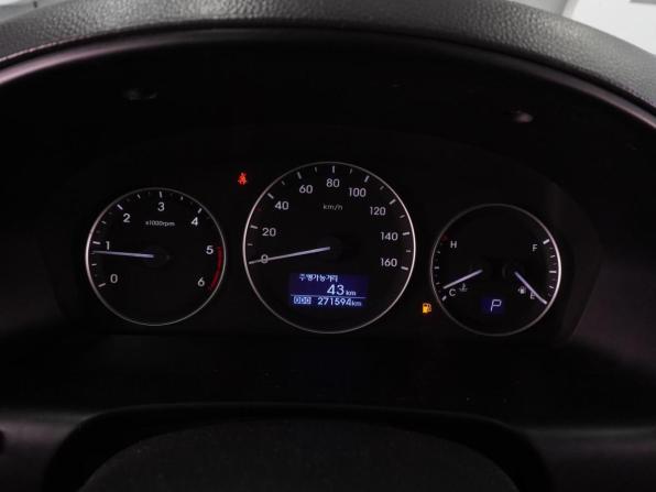 Hyundai Grand Starex I Рестайлинг с пробегом 2016 года, цена 2 439 000 рублей, 271594 км, минивэн, Автокод Объявления