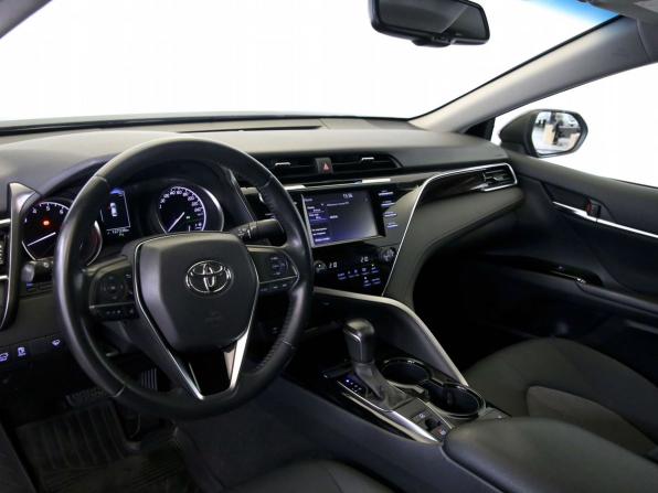 Toyota Camry VIII (XV70) с пробегом 2020 года, цена 2 590 000 рублей, 120000 км, седан, Автокод Объявления