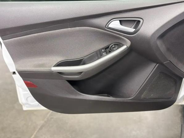 Ford Focus III с пробегом 2014 года, цена 588 000 рублей, 174754 км, универсал, Автокод Объявления