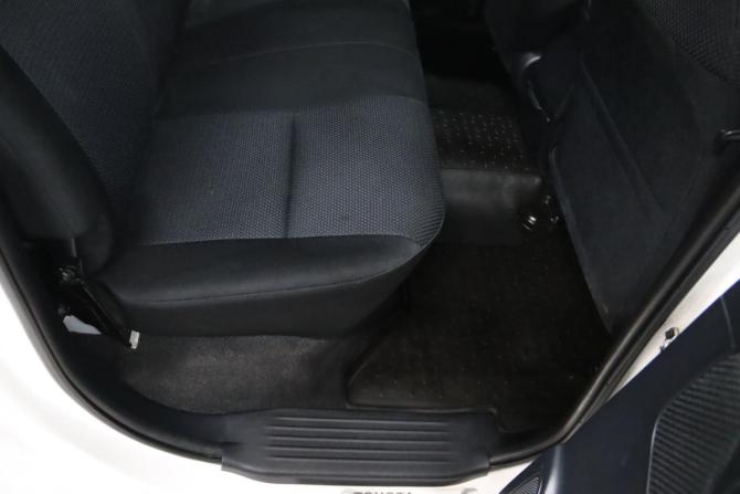 Toyota Hilux VII Рестайлинг с пробегом 2014 года, цена 2 095 170 рублей, 130612 км, пикап, Автокод Объявления