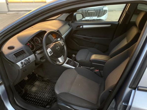 Opel Astra H Рестайлинг с пробегом 2011 года, цена 600 000 рублей, 116245 км, хэтчбек, Автокод Объявления