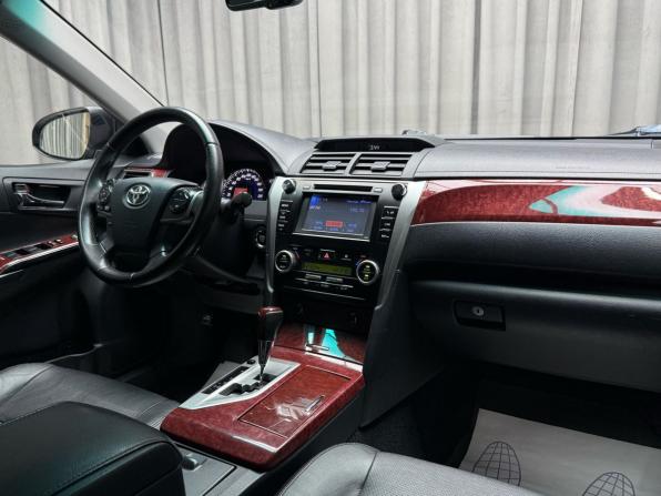 Toyota Camry VII (XV50) с пробегом 2014 года, цена 1 599 000 рублей, 183448 км, седан, Автокод Объявления