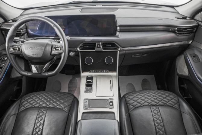 Exeed TXL I Рестайлинг с пробегом 2023 года, цена 2 449 000 рублей, 61000 км, внедорожник, Автокод Объявления