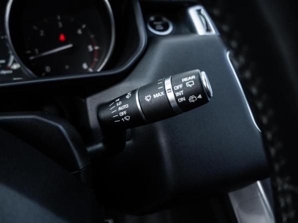 Land Rover Range Rover Sport II с пробегом 2015 года, цена 2 310 000 рублей, 246093 км, внедорожник, Автокод Объявления