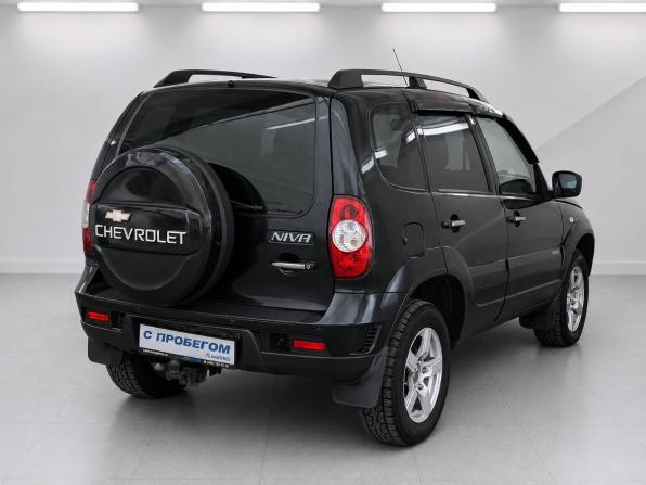 Chevrolet Niva I Рестайлинг с пробегом 2018 года, цена 635 000 рублей, 125832 км, внедорожник, Автокод Объявления