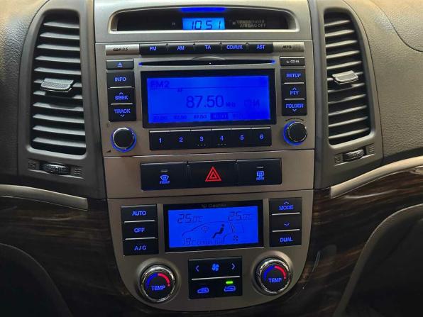 Hyundai Santa Fe II Рестайлинг с пробегом 2012 года, цена 1 200 000 рублей, 280720 км, внедорожник, Автокод Объявления