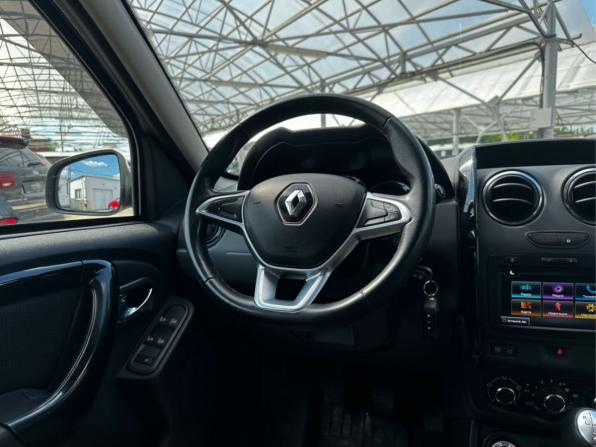 Renault Duster I Рестайлинг с пробегом 2019 года, цена 1 538 000 рублей, 127157 км, внедорожник, Автокод Объявления